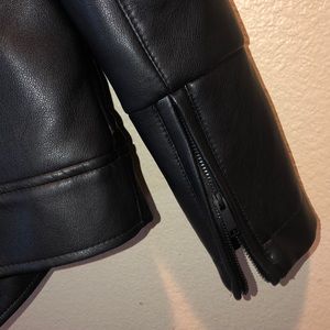 Zara Jackets & Coats - NWT Zara jacket men size L Zara Jackets & Coats - NWT Zara jacket men size L